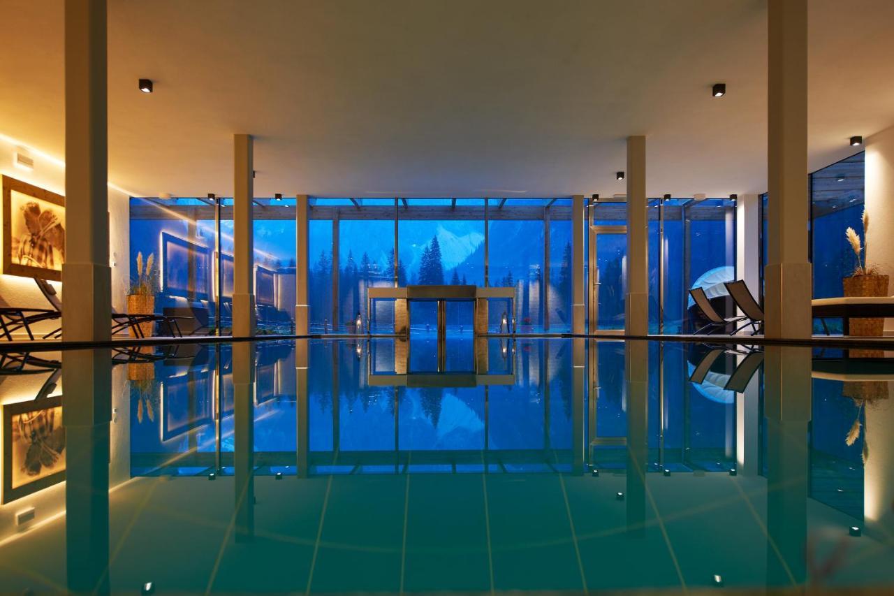Sexten Hotel Dolomitenhof & Chalet Alte Post מראה חיצוני תמונה