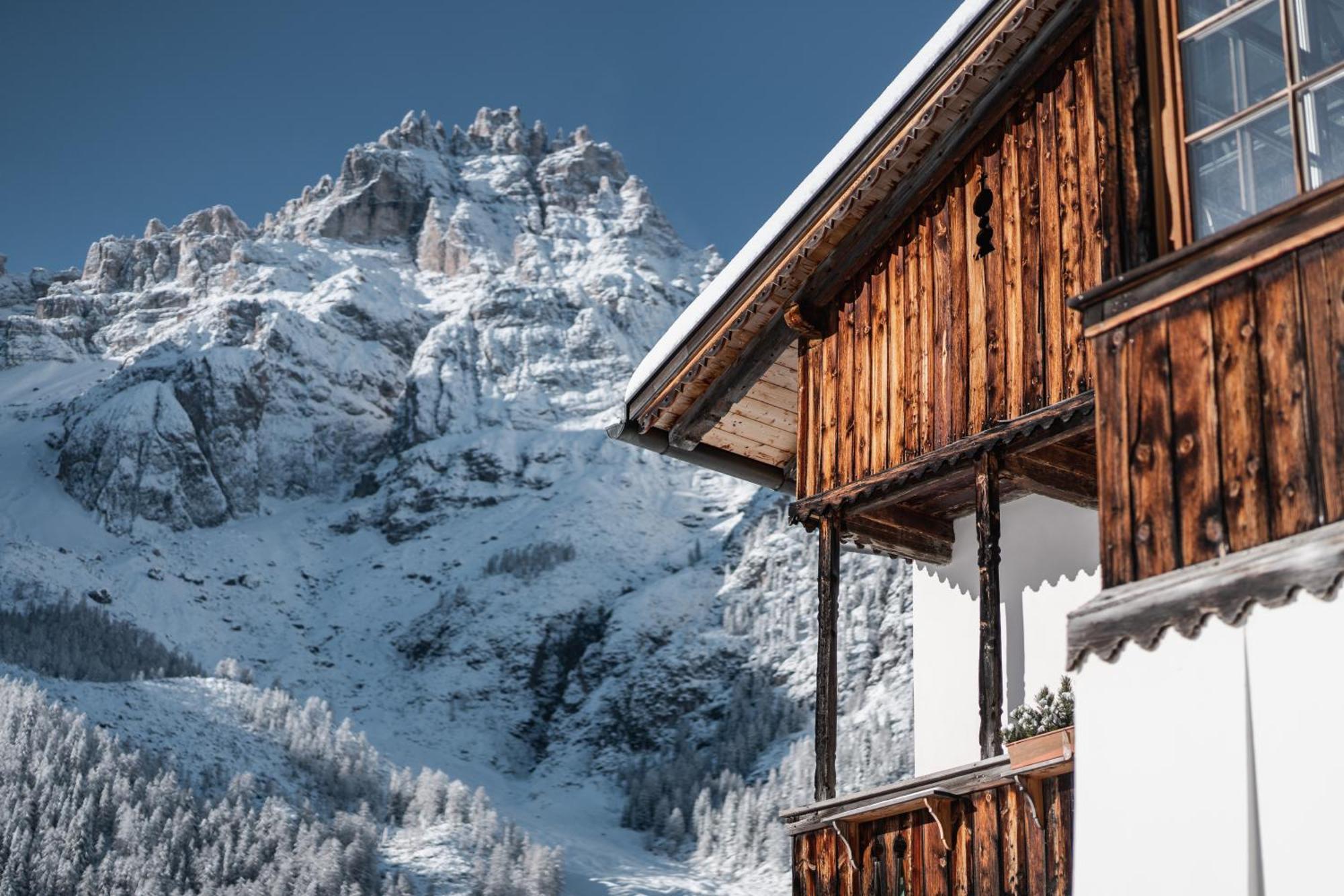 Sexten Hotel Dolomitenhof & Chalet Alte Post מראה חיצוני תמונה